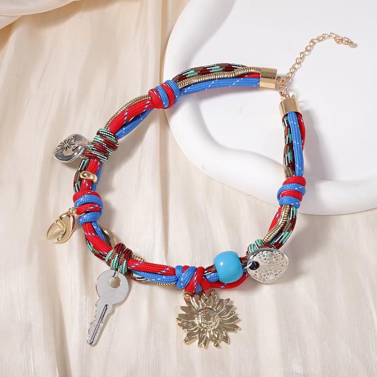 Ожерелье-чокер с ручной работой, кисточкой и подсолнухом